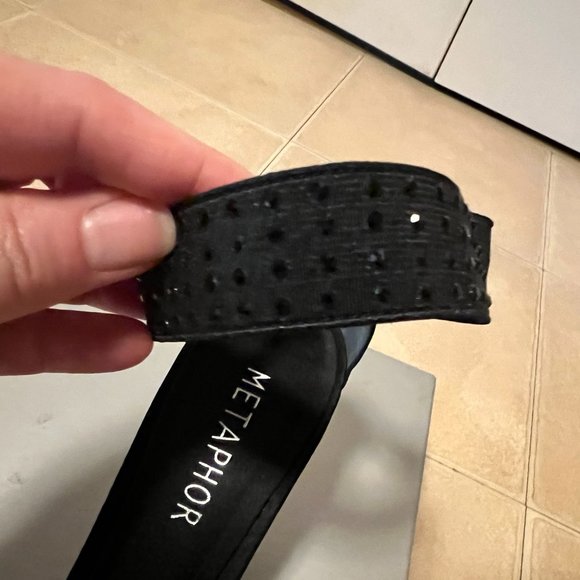 Metaphor Black Dress Heels w/Black Rhinestone Ankle Strap - 8.5 - Picture 3 of 5